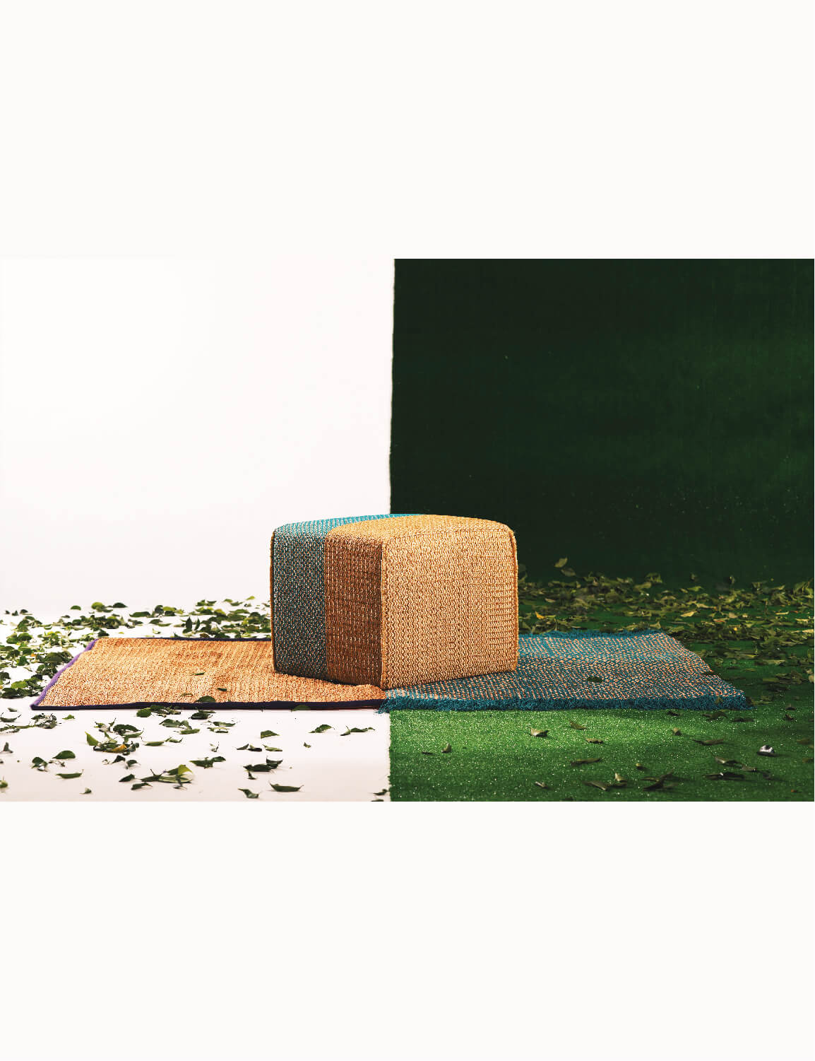 NOMADIC POUF ORANGE SALMON