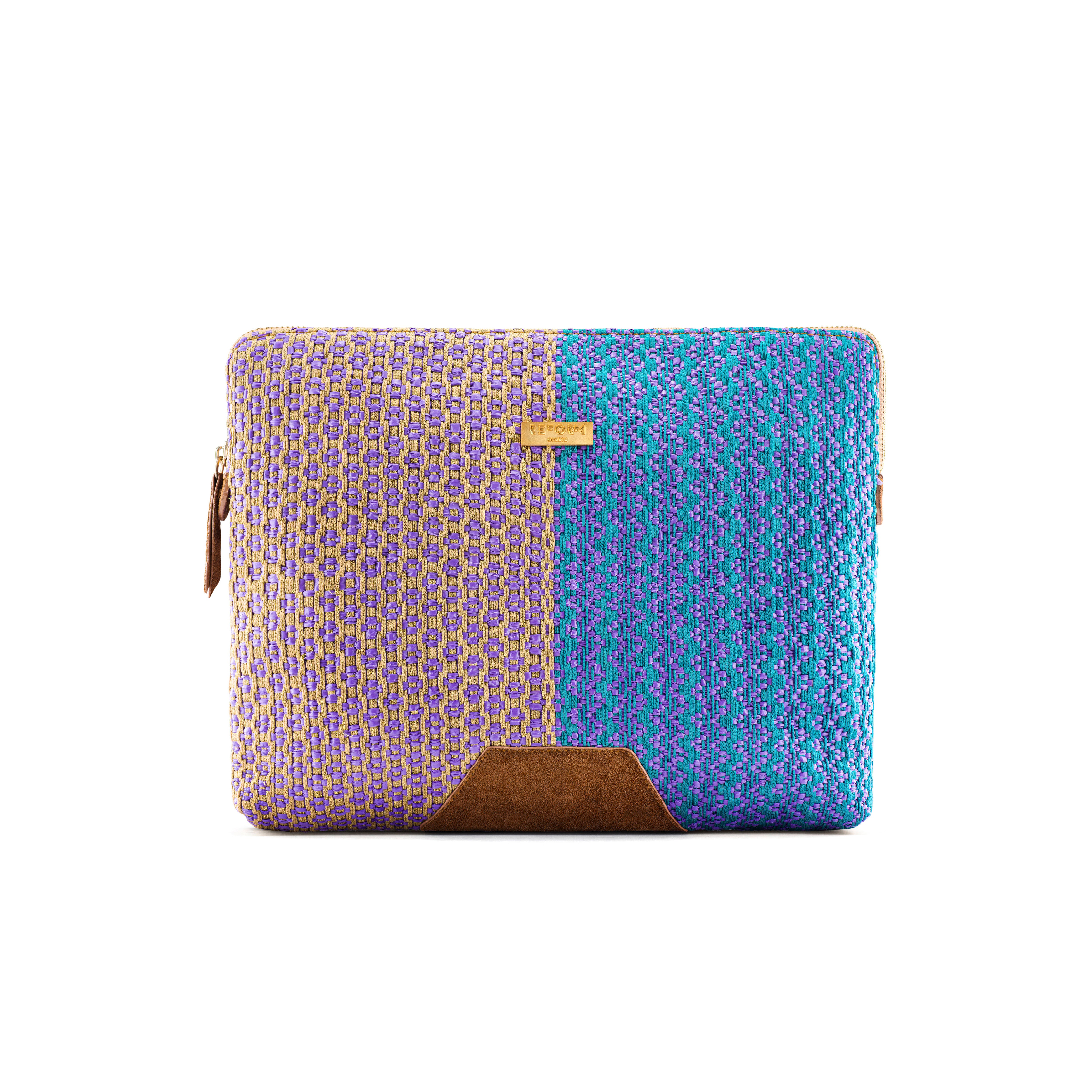 Nomadic Blend Collection 13"