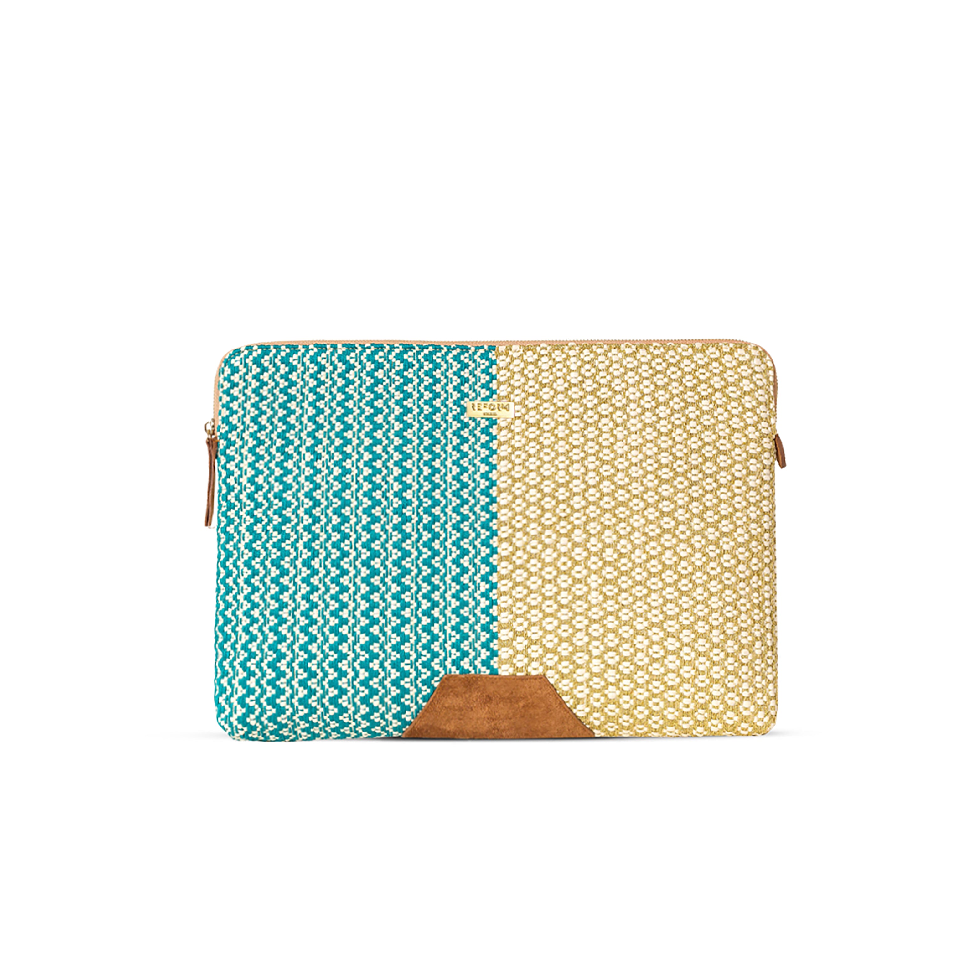 Nomadic Blend Collection 13"